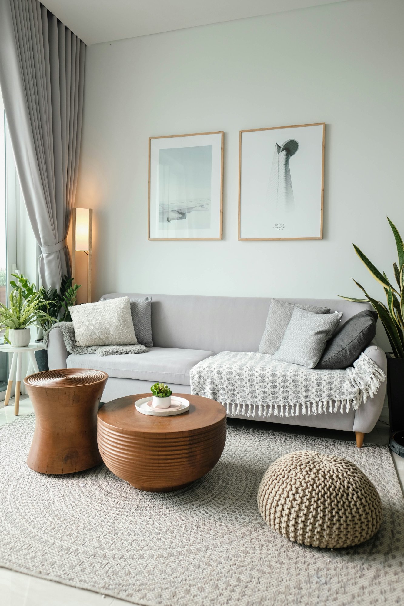 Pro Vista furnished living room